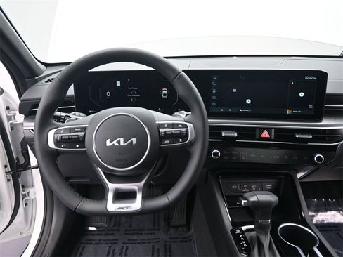 New 2026 Kia K5 GT image 31
