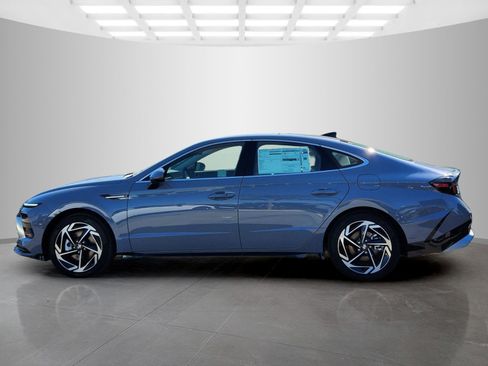 New 2026 Hyundai Sonata SEL FWD image 4
