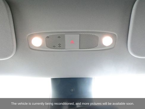 Used 2023 Tesla Model Y Long Range image 17