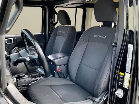 Certified 2020 Jeep Wrangler Unlimited Sahara image 19
