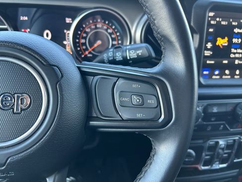 Used 2022 Jeep Wrangler Unlimited Sport AWD/4WD image 18