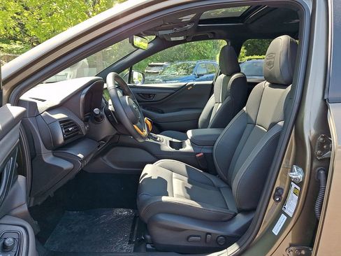 Used 2025 Subaru Outback Wilderness AWD/4WD image 13