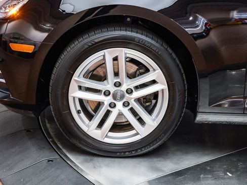 Used 2017 Audi A4 2.0T Ultra Premium w/ Convenience Package image 10