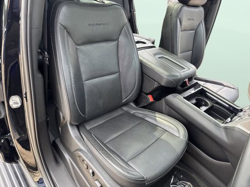 Used 2022 GMC Yukon Denali image 75