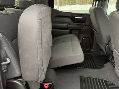 Used 2022 Chevrolet Silverado 1500 LT w/ Z71 Off-Road Package image 41