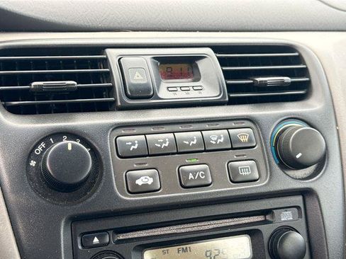 Used 2000 Honda Accord EX image 17