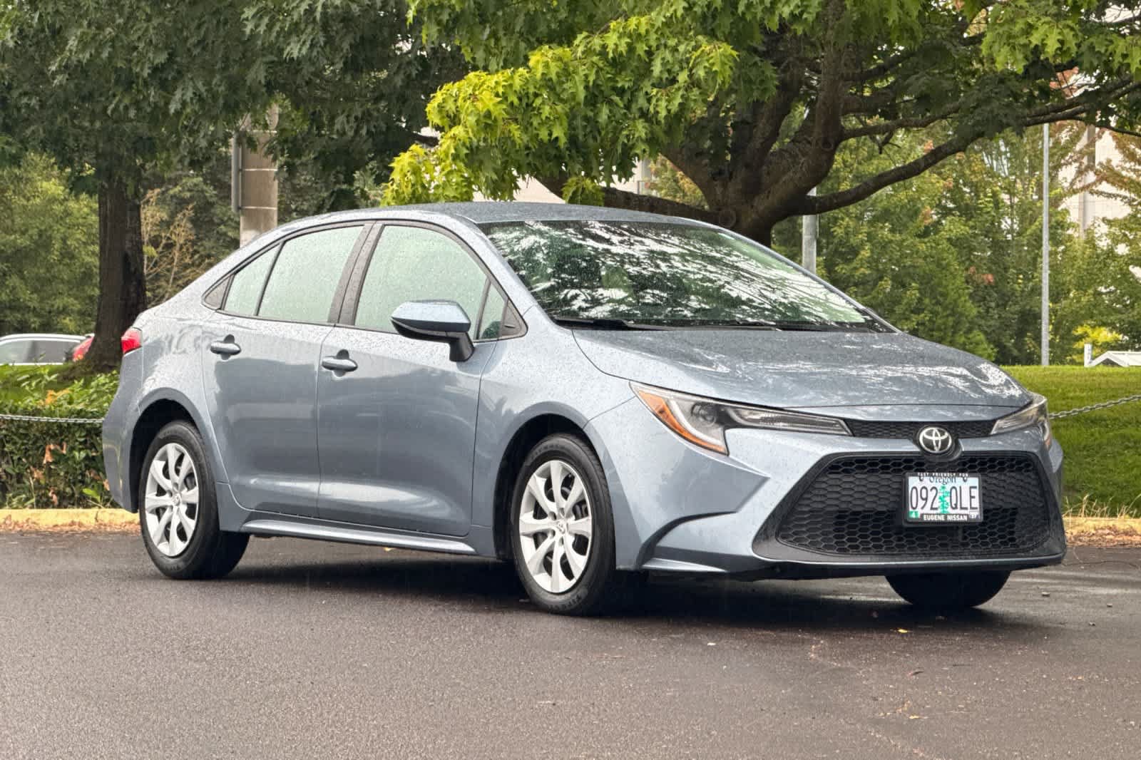 Used 2021 Toyota Corolla LE FWD image 9