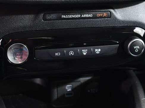 Used 2023 Ford Escape Active w/ Tech Pack #2 image 30