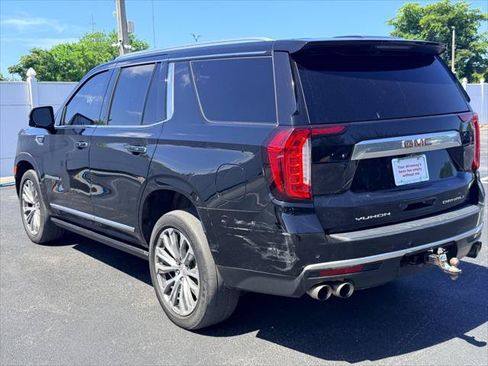 Used 2021 GMC Yukon Denali w/ Denali Premium Package RWD image 4