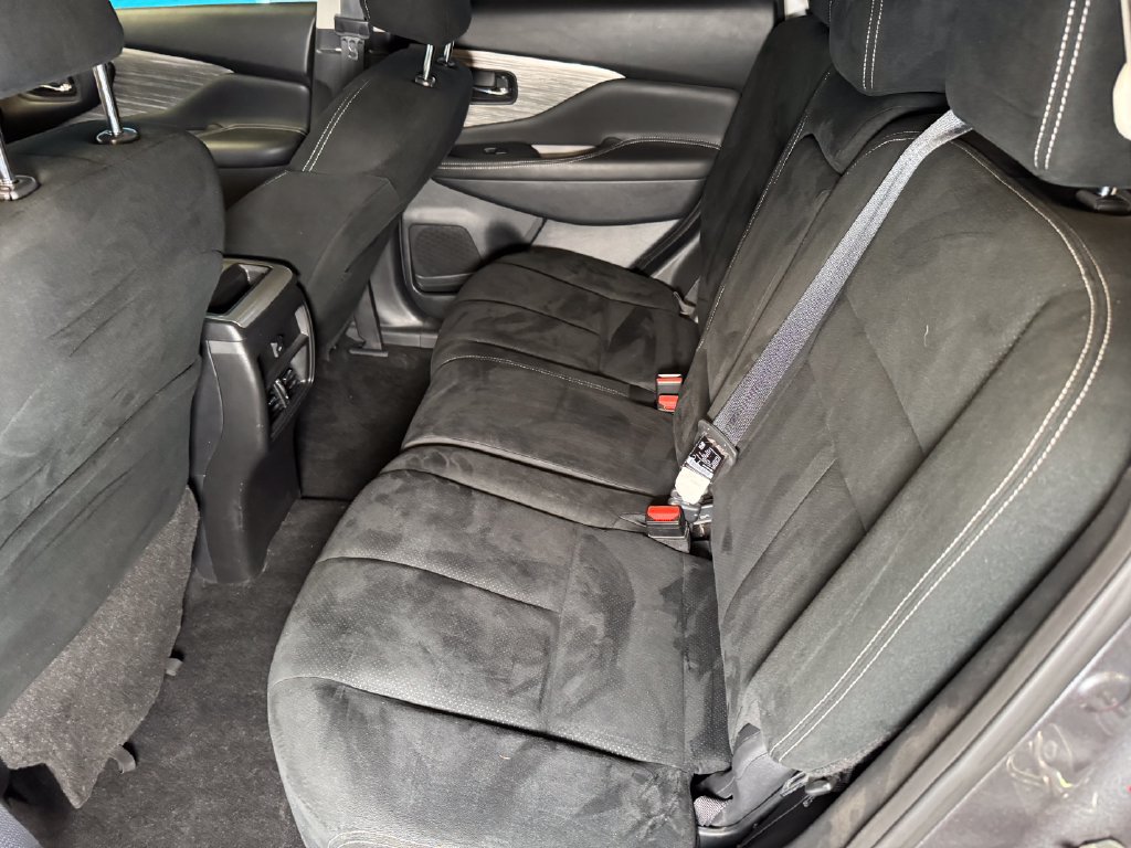 Used 2018 Nissan Murano SV w/ Premium Package AWD/4WD image 21