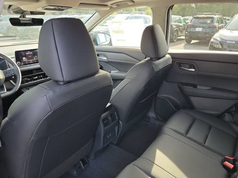 New 2026 Nissan Rogue Dark Armor AWD/4WD image 27