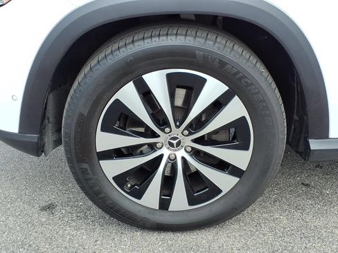 Used 2025 Mercedes-Benz GLE 350 4MATIC image 10