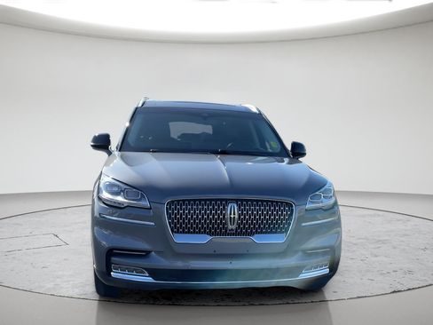 Used 2023 Lincoln Aviator Reserve w/ Equipment Group 201A AWD/4WD image 2