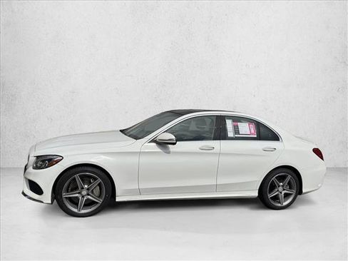 Used 2016 Mercedes-Benz C 300 4MATIC Sedan image 4