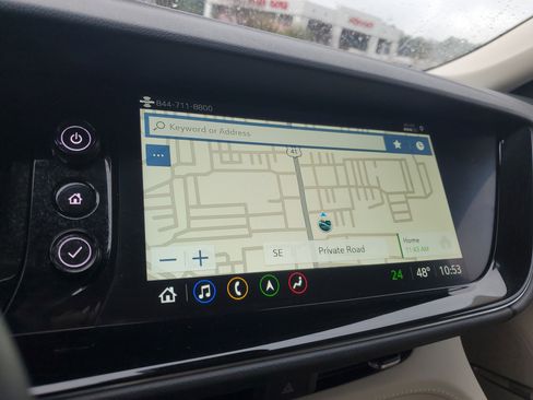 Used 2022 Buick Envision Avenir w/ Technology Package II image 25