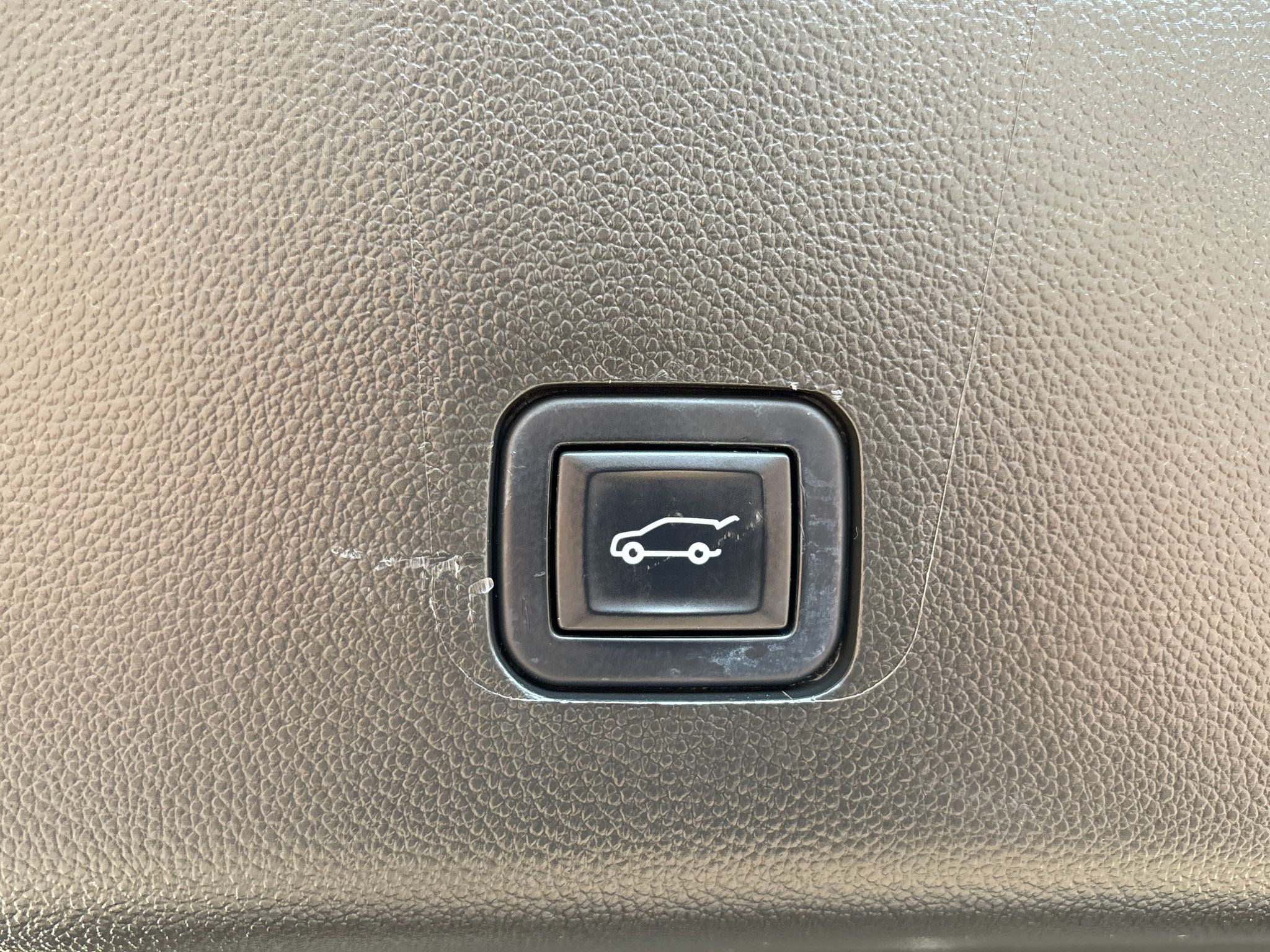 Used 2022 Chevrolet Traverse LT AWD/4WD image 8