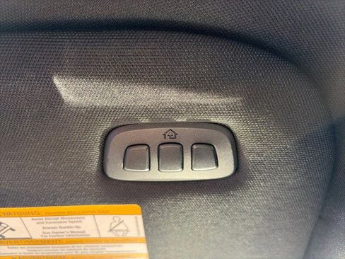 Used 2021 Ford Expedition XLT image 20