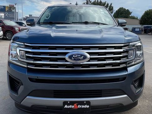 Used 2019 Ford Expedition XLT w/ Equipment Group 202A image 9