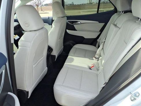 New 2026 Buick Envision Avenir image 17