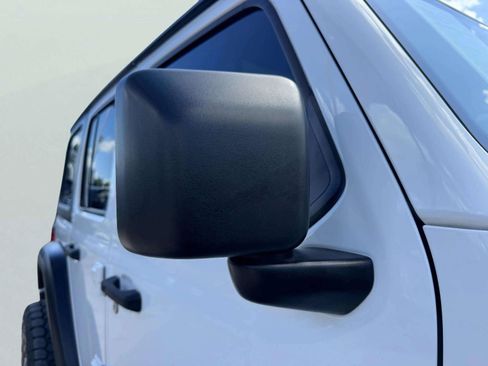 Used 2020 Jeep Wrangler Unlimited Sport AWD/4WD image 10