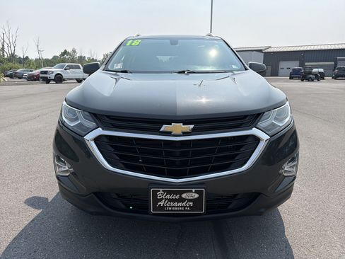 Used 2018 Chevrolet Equinox LT w/ Sun & Infotainment Package AWD/4WD image 9