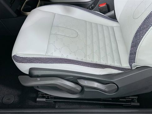 Certified 2025 MINI Cooper S image 20