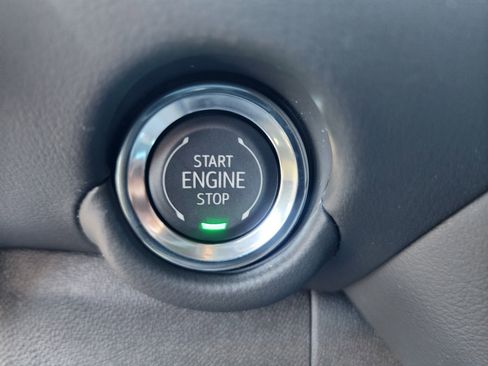 New 2026 Chevrolet Suburban Z71 w/ Comfort Package image 32