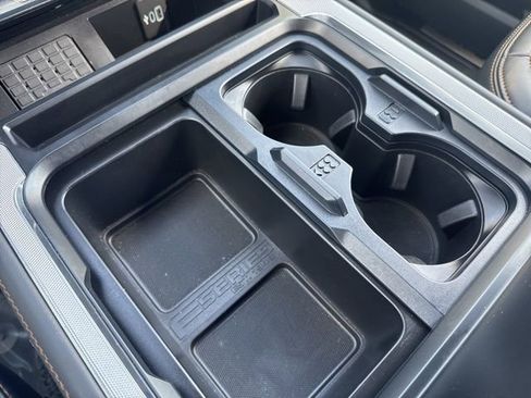 Used 2024 Ford F450 Platinum image 34