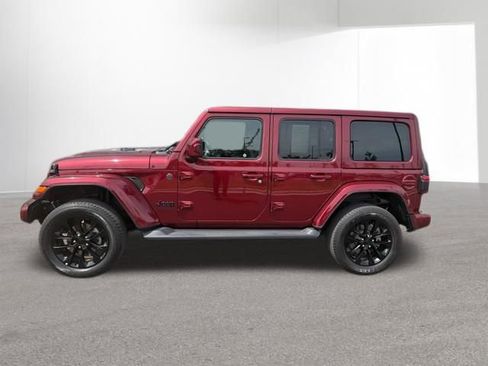 Used 2021 Jeep Wrangler Unlimited Sahara AWD/4WD image 20