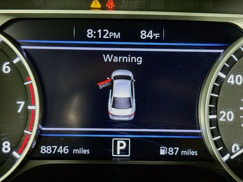 Used 2020 Nissan Sentra SV w/ Trunk Package FWD image 14