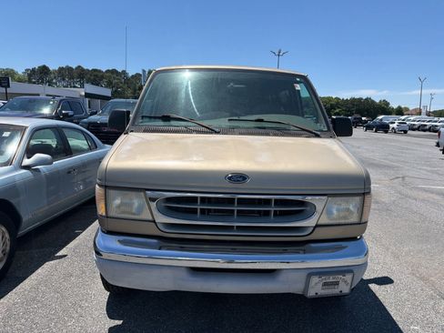 Used 1999 Ford E-350 and Econoline 350 XLT RWD image 2