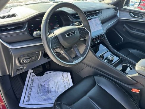 Used 2024 Jeep Grand Cherokee Limited 4xe image 13