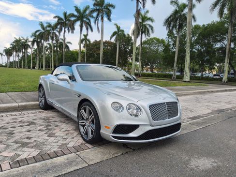 Used 2016 Bentley Continental GT AWD/4WD image 13
