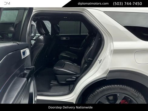 Used 2024 Ford Explorer ST w/ Equipment Group 401A image 20