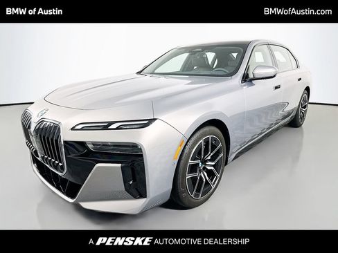 Used 2026 BMW 740i xDrive AWD/4WD image 1