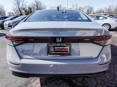 Used 2025 Honda Accord SE image 5