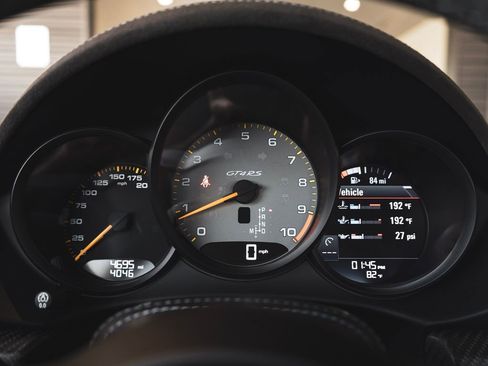 Used 2023 Porsche 718 Cayman GT4 RS image 22