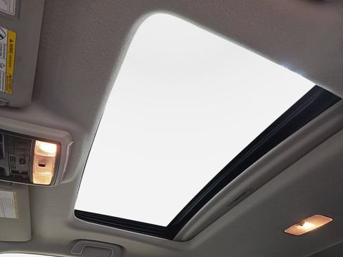 Certified 2024 Toyota 4Runner SR5 Premium w/ Moonroof Package AWD/4WD image 27