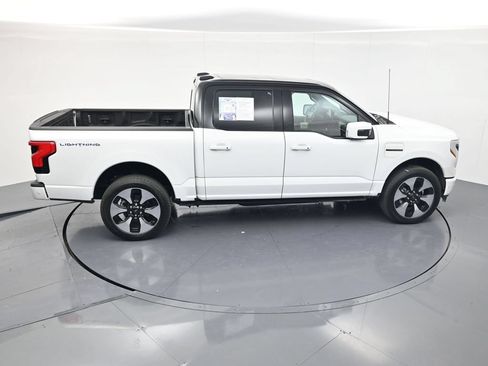 Used 2023 Ford F150 Lightning Platinum AWD/4WD image 37