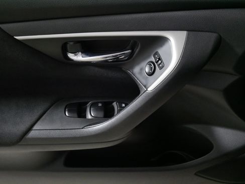 Used 2015 Nissan Altima 2.5 S w/ Power Driver Seat Package image 19