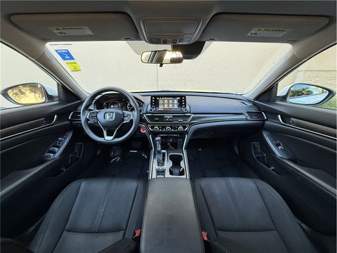 Used 2019 Honda Accord EX image 21