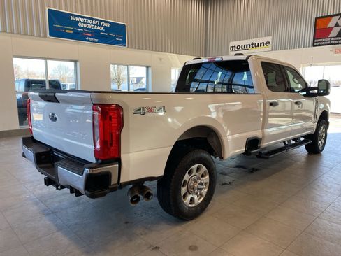Certified 2024 Ford F350 XLT image 5