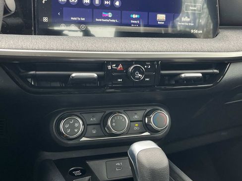 New 2026 Nissan Kicks S image 25