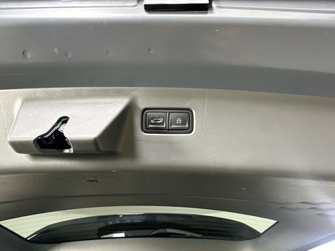 Used 2025 Hyundai Santa Fe SEL image 28