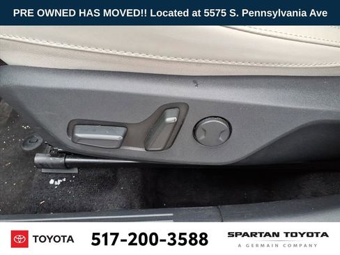 Used 2023 Kia Niro EX image 15