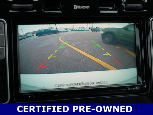 Used 2017 Nissan Leaf SV image 25