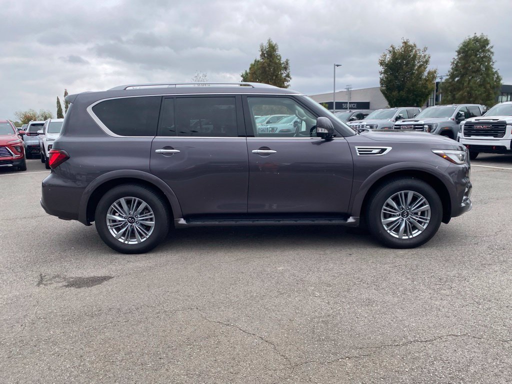 Used 2024 INFINITI QX80 Luxe AWD/4WD image 5