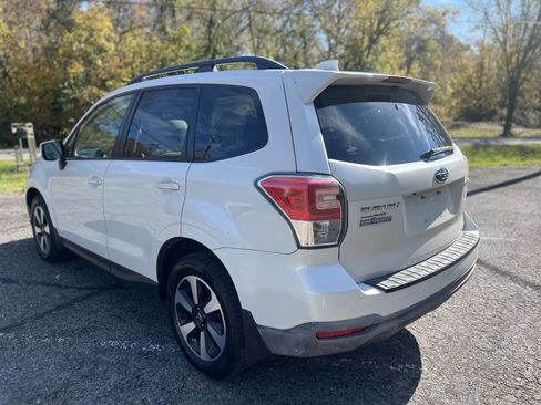 Used 2018 Subaru Forester 2.5i Premium image 7