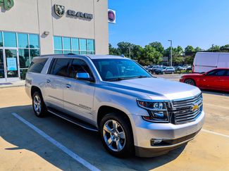 Used 2018 Chevrolet Suburban Premier RWD video 1