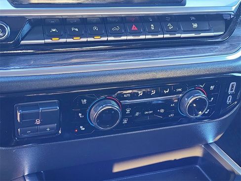 Certified 2023 Chevrolet Silverado 1500 LTZ w/ LTZ Convenience Package II image 27